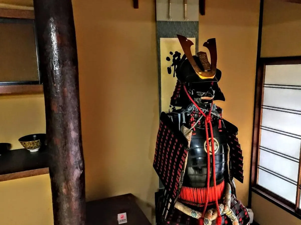 京都二条城近く京町屋120年の歴史に泊まる 日本