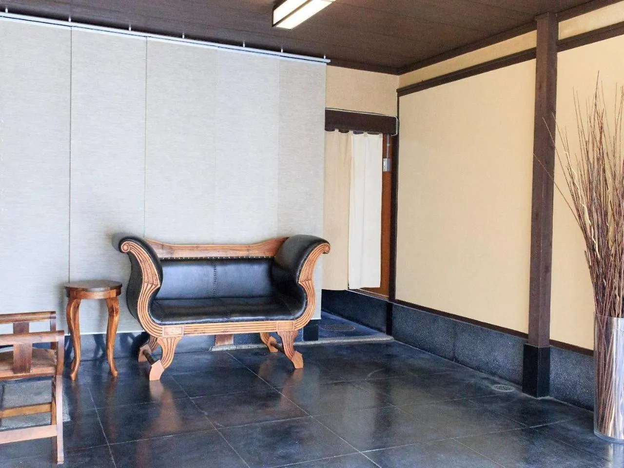 京都二条城近く京町屋120年の歴史に泊まる Villa Kyoto